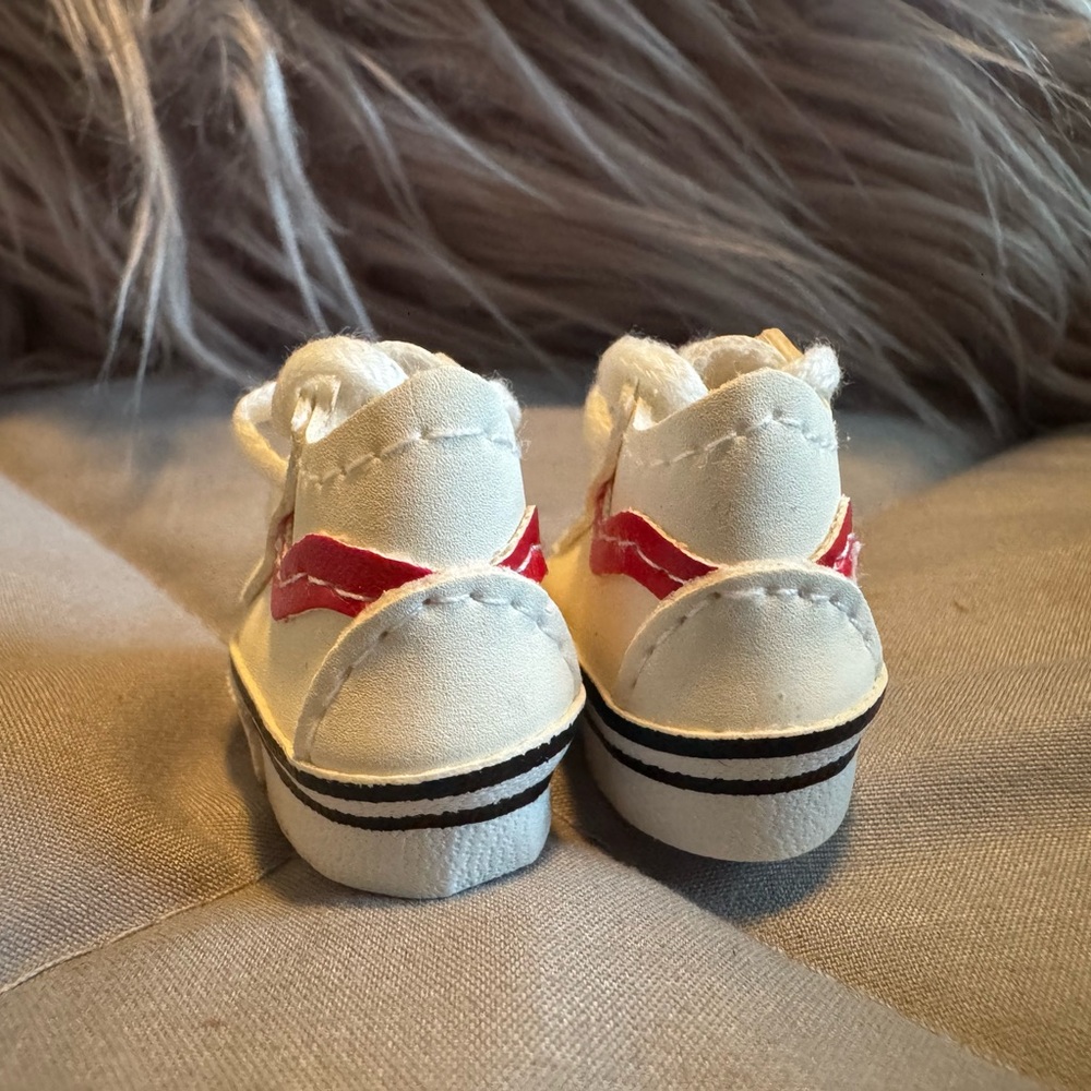 Vans Style White and Red Sneakers for Labubu - Picture 3 of 4